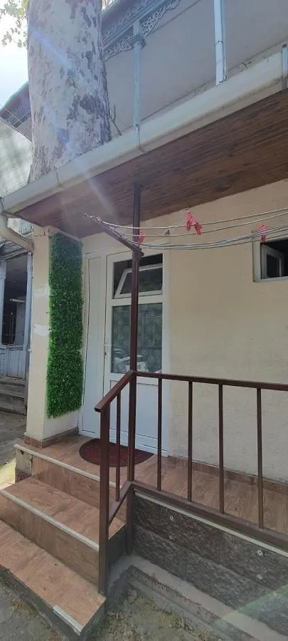 Honey Apartment Tbilisi 0*,